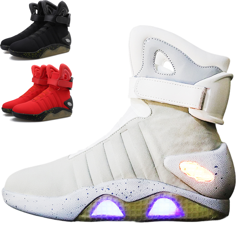 Mens Fashion Trend 2026 - Sepatu Boots Gaya Fashion Tren Masa