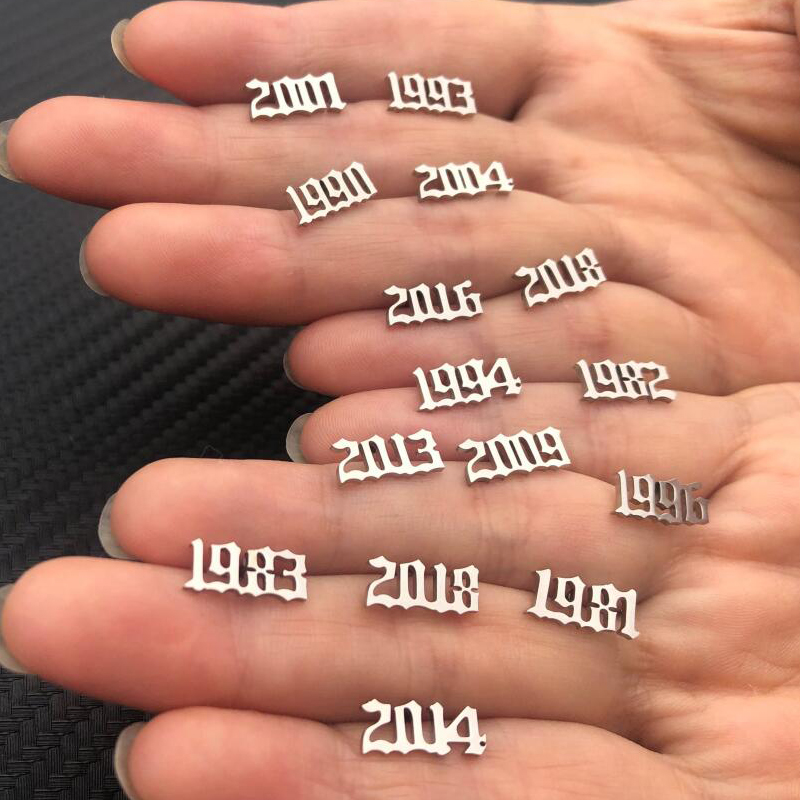 Men'S Fashion Year 2000 - Kecil Tahun Nomor Stainless Steel Anting-Anting