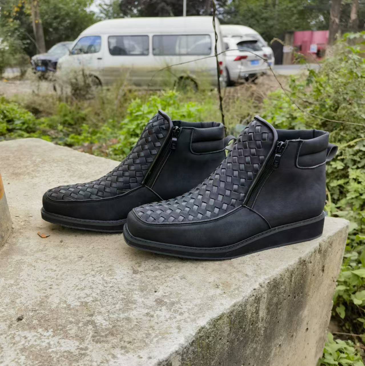 Sepatu Pria Trendi dengan Rits - Mens Fashion Trend 2026 ulasan dan harga