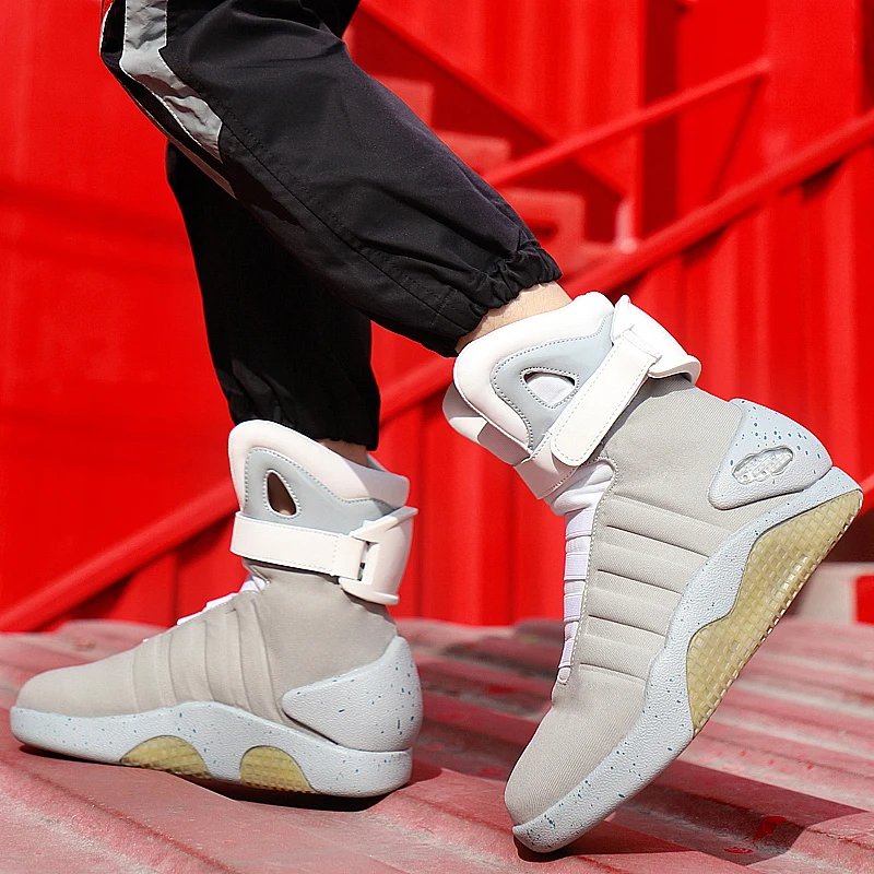 Sepatu Boots Gaya Fashion Tren - Mens Fashion Trend 2026 ulasan dan harga