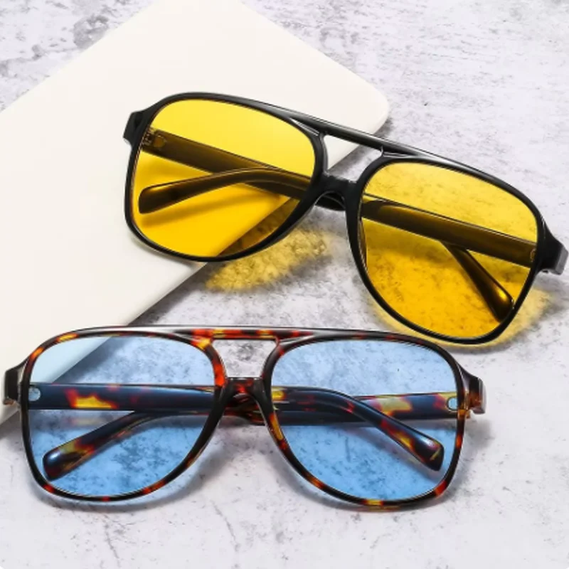 Kacamata Hitam Fashion Uniseks - Mens Fashion In The 90S ulasan dan harga